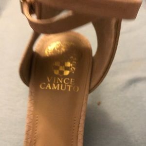 Vince Camuto